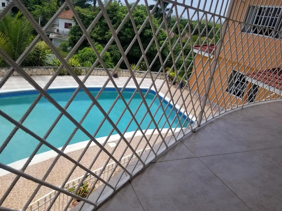 Chaudhry Second Floor Single Suite Montego Bay