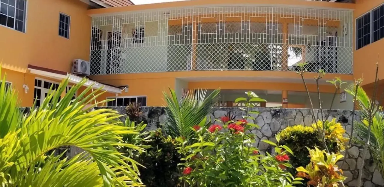 Chaudhry Second Floor Single Suite Montego Bay